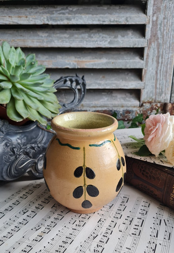 Ancien pot faisselle egouttoir - pot,