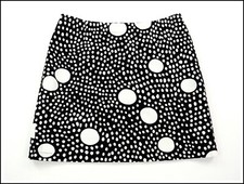 Jupe courte doublée à pois