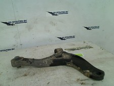 BRAS DE SUSPENSION AVANT DROIT