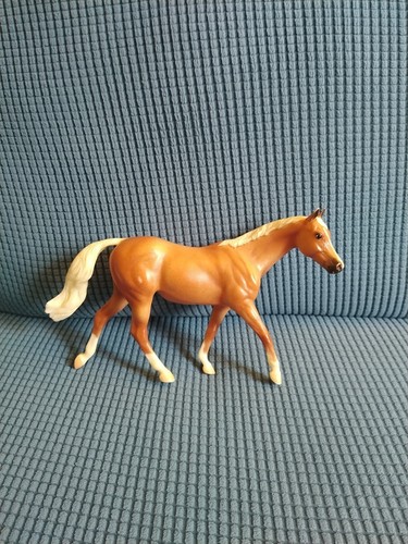 Breyer horses classic - breyer,