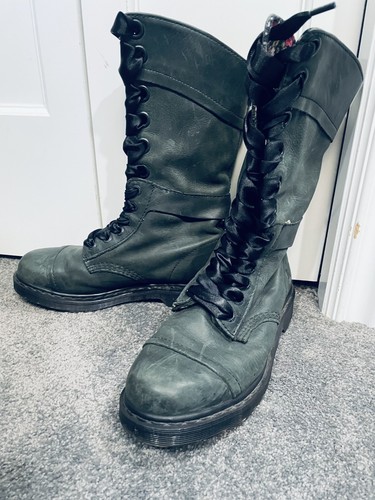 Martens triumph green and - triumph,