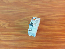 Disjoncteur bipolaire différentiel C16 type  DPN vigi marque Merlin Gerin Multi9