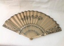 Ancien éventail d'époque LOUIS XVI en papier peint Collection 49 cm XVIII 18eme