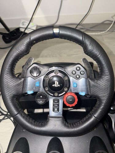 Logitech driving force - logitech,