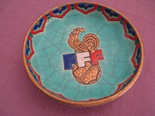 Coupelle - céramique de Longwy -   pour FFF?