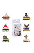 Pin's émaillé surprise Harry