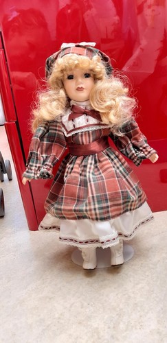 Poupée porcelaine de - poupée,