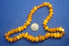 B32 Collier Vintage Ambre