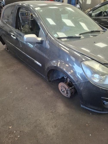 Aile avant droit renault - avant,