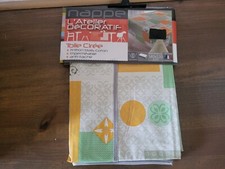 Nappe toile cirée rectangle 140 x 220 cm 8 couverts (039)