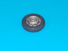 JOUSTRA -- Peugeot 204 - Roue