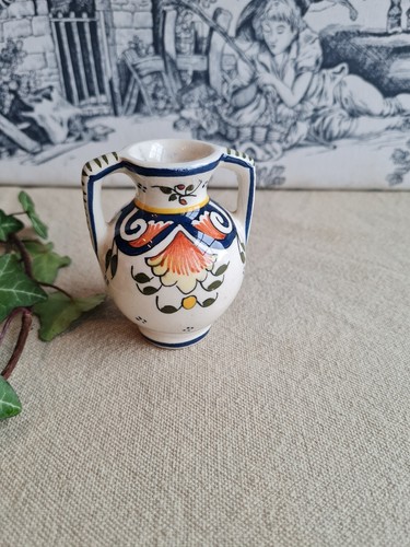 Ancien petit vase - petit,