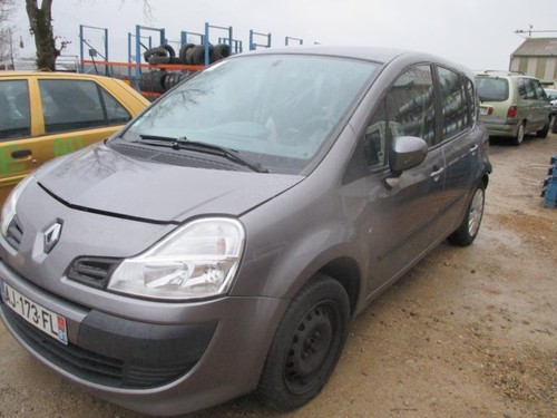 Train arriere complet renault - train,