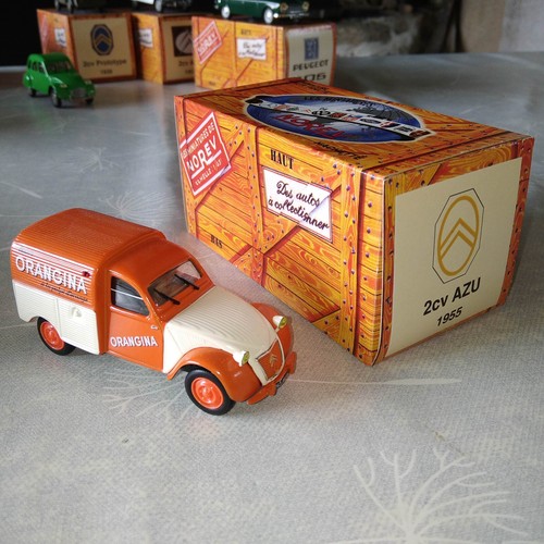 Voiture miniature - voiture, 1/43