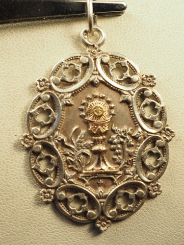 Grande medaille religieuse - grande,