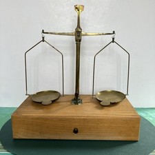 Ancien trébuchet balance de - /,