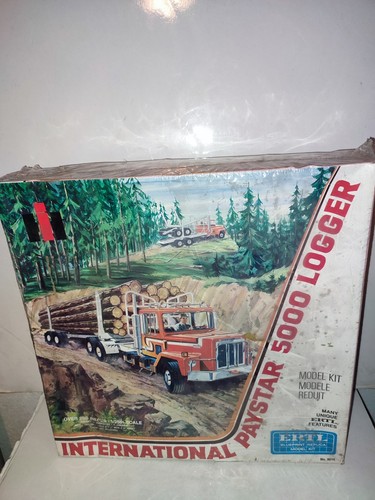Maquette ertl 8014 25 - maquette, 1/25