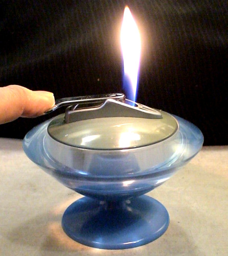 Briquet ancien design - briquet,