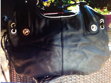 Grande besace cuir noir FrancineL   (LI/GO /V)