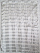 - Étole/écharpe en