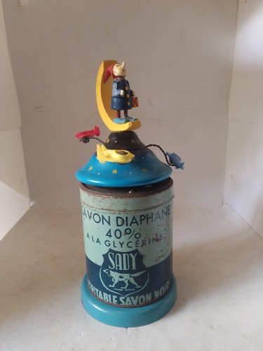 Ancienne boite publicitaire - boite,