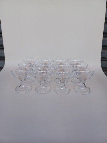 Coupes champagne en - a,