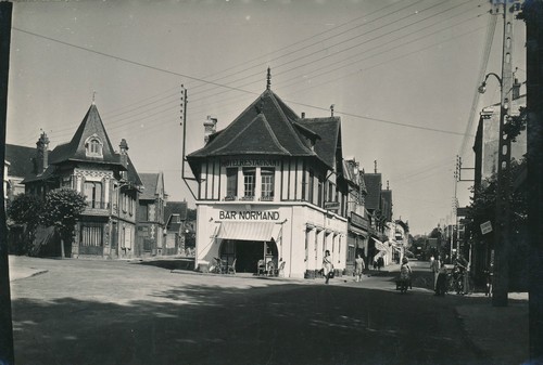 Houlgate 1950 place du - -,