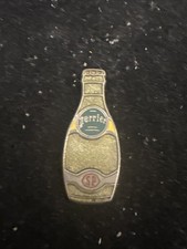 pin’s Perrier ROLAND GARROS