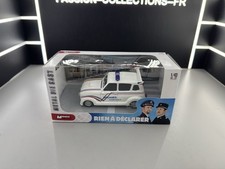 1/43 Mondo Motors Renault 4 Douanes Du Film Rien À Déclarer (E)