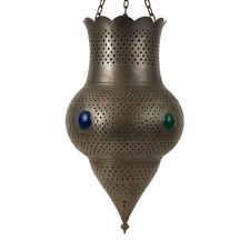 Suspension Artisanale Marocaine en Cuivre Ajouré et Cabochons de Verre Coloré