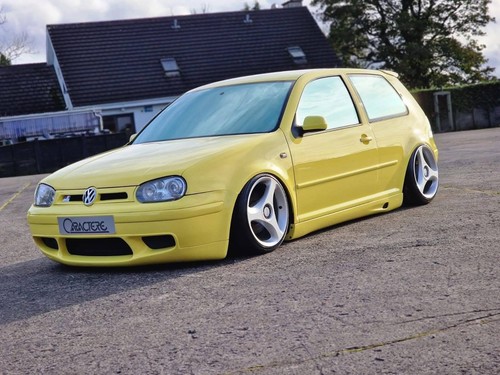 Bumper caractere volkswagen - bumper,