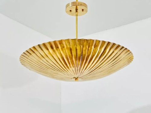 Lustre laiton milieu du - en,