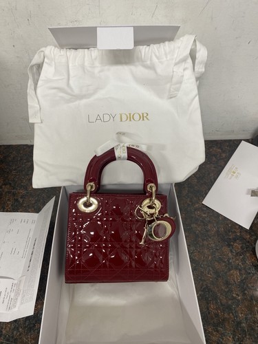 Christian dior lady - ❤️,