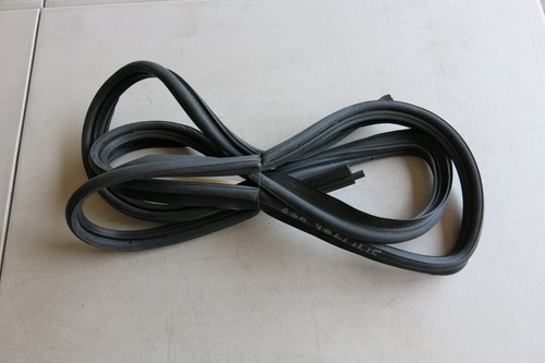Bmw trunk deck gasket seal - trunk,