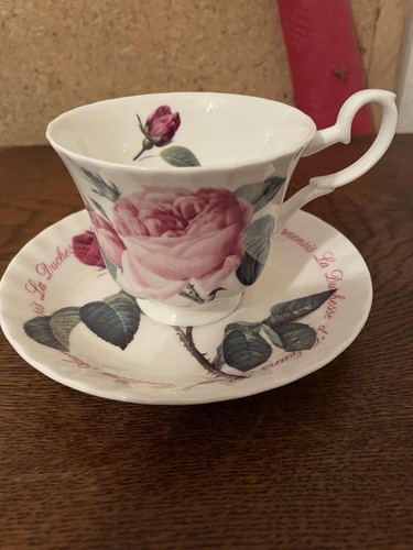 Tasse sous roy kirkham - &,