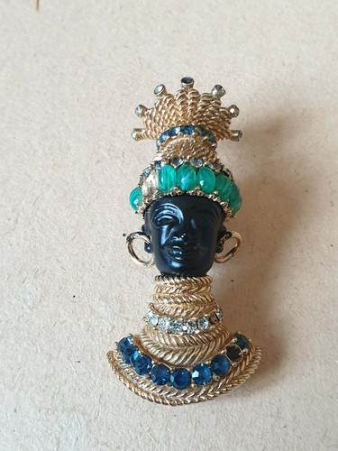 Ancienne broche forme buste - forme, de