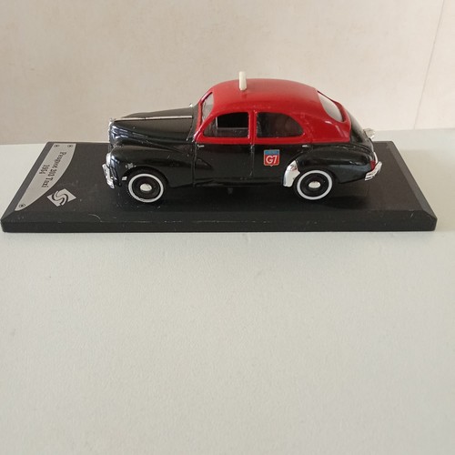 Solido peugeot 203 taxi - 1/43,