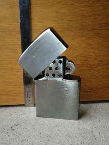 C1t1 briquet géant - briquet, essence