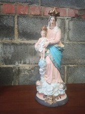 Grande statue religieuse