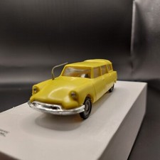 1/48 clement gaget CLE n° 23 voiture plastique Citroen DS Break jaune