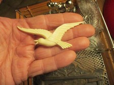 Ancienne petite broche la - a,