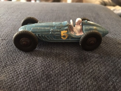Dinky toys france 23h - 23h, voiture