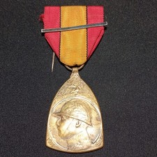 Q9/10/25 (REF28552) Médaille