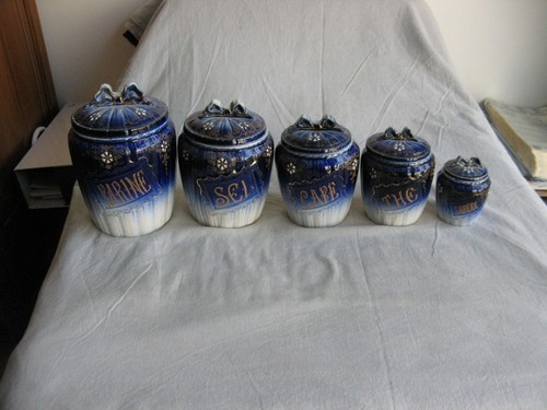 Superbe série pots à - 5,