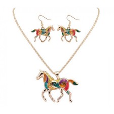 Collier pendentif cheval
