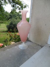 ancien vase en opaline couleur