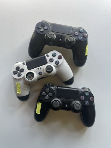 Lot manettes sony - lot, 3