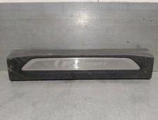 GX7M13200CB moulures avant