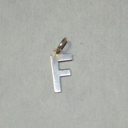Neuf argent lettre - lettre, breloque