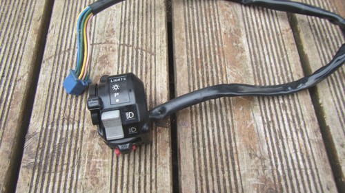 Comodo yamaha gauche - comodo, type
